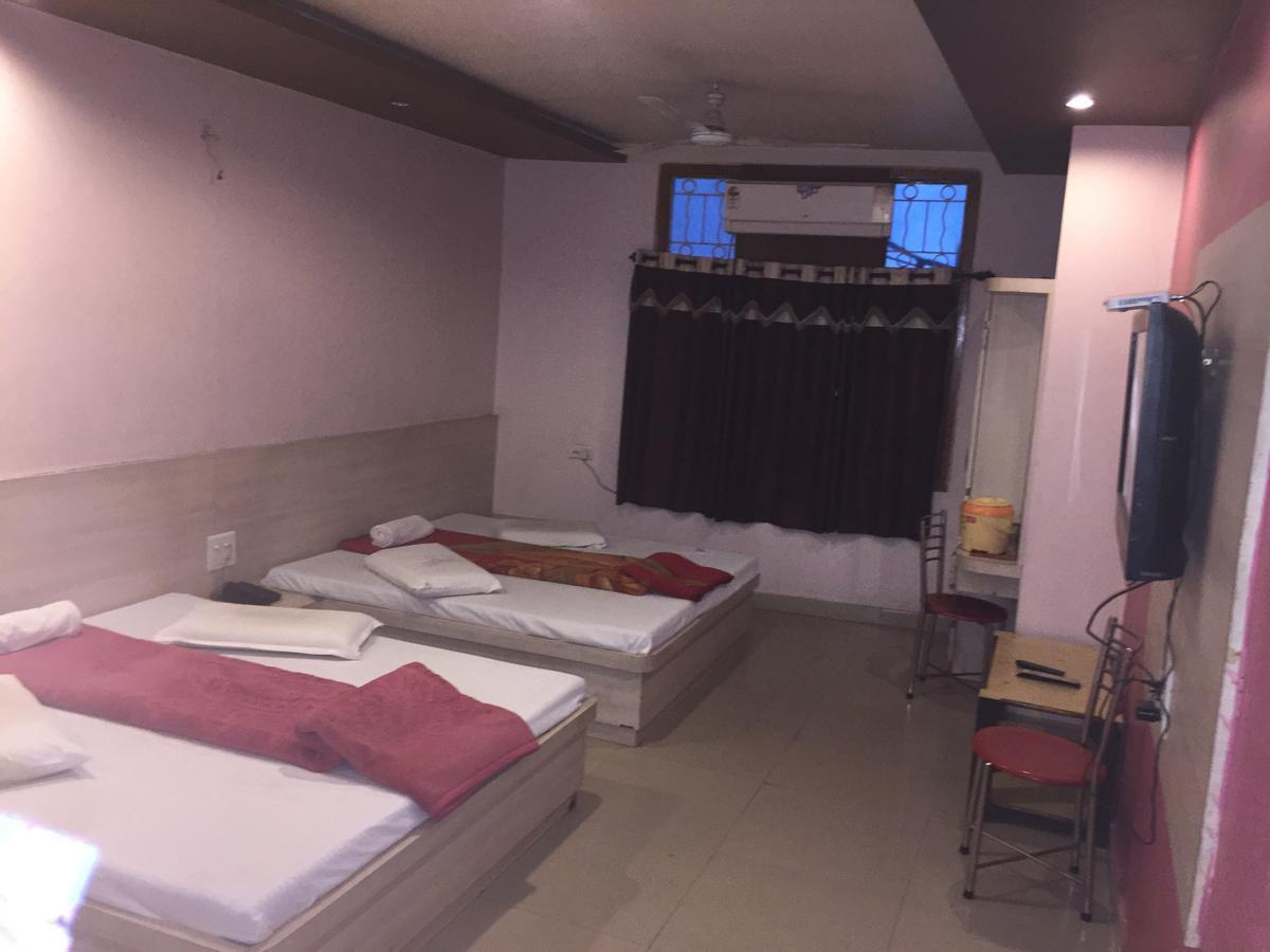 Hotel Pakeeza Adźmer Zewnętrze zdjęcie